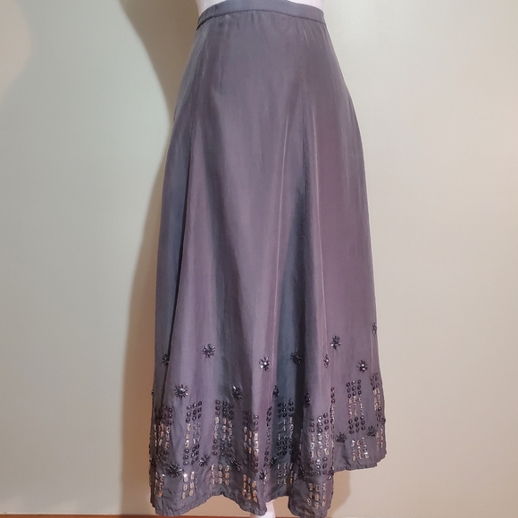 Chico's 100% silk pewter sequin gemstone beaded embellished A line midi skirt. M - Picture 2 of 10